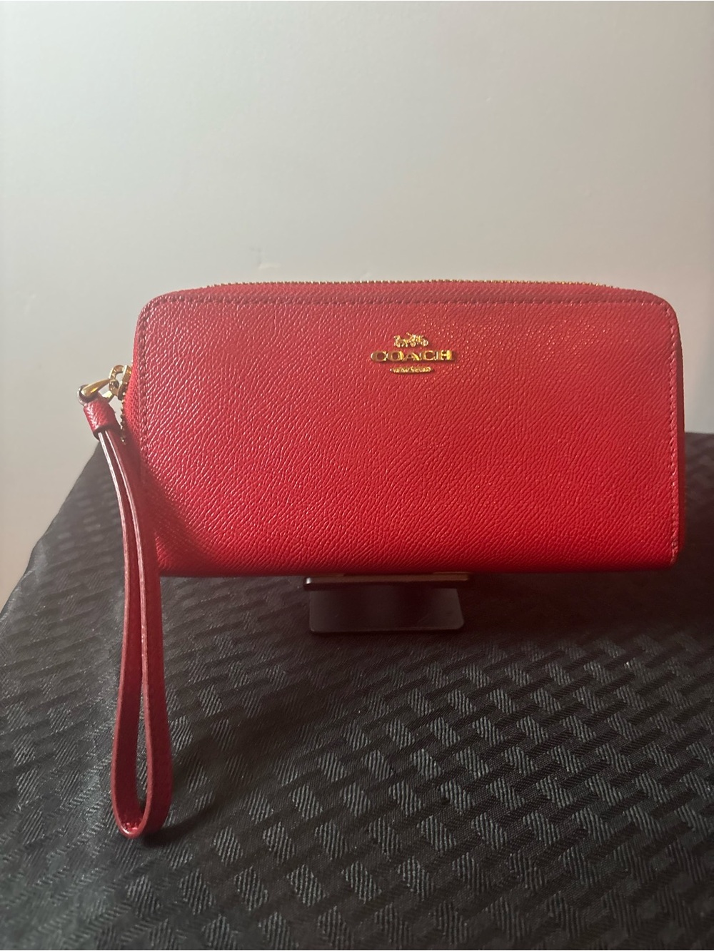 Coach Red Leather Wristlet with Gold Logo - Picture 1 of 4